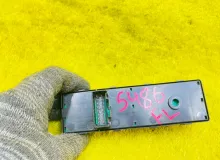Блок управления стеклоподъемниками HYUNDAI IX35 935702Y0109P LM G4KD, передний левый
