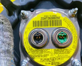Подушка безопасности водителя BMW