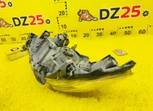 Фара TOYOTA COROLLA 2009 8111002610 ZRE151L 1ZRFE, передняя правая