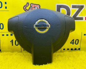 Подушка безопасности водителя NISSAN
