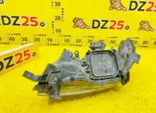 Фара TOYOTA COROLLA 2009 8111002610 ZRE151L 1ZRFE, передняя правая