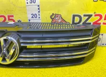 Решетка радиатора VOLKSWAGEN TIGUAN 5ND853653A 5N1, передняя