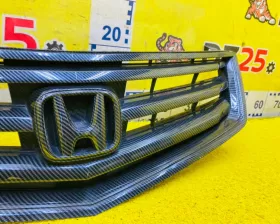Решетка радиатора Honda