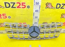 Решетка радиатора Mercedes-Benz M-CLASS 2010 A1648802085 W164, передняя
