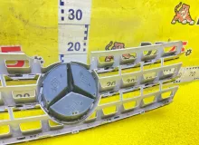 Решетка радиатора Mercedes-Benz M-CLASS 2010 A1648802085 W164, передняя