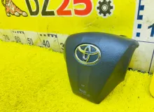 Подушка безопасности водителя TOYOTA COROLLA С ЗАРЯДОМ|2009 4513012C40B0 ZRE151L 1ZRFE, передняя