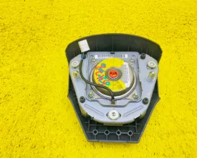 Подушка безопасности водителя TOYOTA