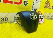 Подушка безопасности водителя TOYOTA COROLLA С ЗАРЯДОМ|2009 4513012C40B0 ZRE151L 1ZRFE, передняя