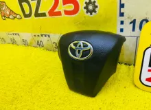 Подушка безопасности водителя TOYOTA COROLLA С ЗАРЯДОМ|2009 4513012C40B0 ZRE151L 1ZRFE, передняя