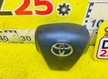 Подушка безопасности водителя TOYOTA COROLLA С ЗАРЯДОМ|2009 4513012C40B0 ZRE151L 1ZRFE, передняя