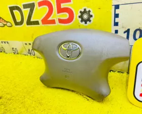 Подушка безопасности водителя Toyota