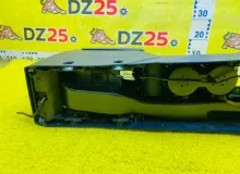Бардачок между сиденьями VOLKSWAGEN TIGUAN 5N1857307A 5N1, передний