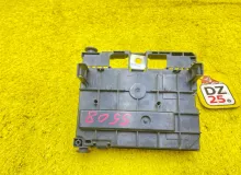 Блок предохранителей PEUGEOT 307 9667044980 RFN/EW10A, передний