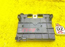 Блок предохранителей PEUGEOT 408 9666378180 4D, передний