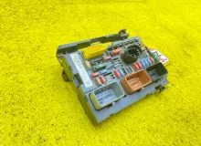 Блок предохранителей PEUGEOT 408 9666378180 4D, передний