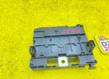Блок предохранителей PEUGEOT 408 9666378180 4D, передний