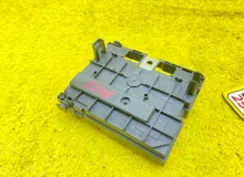 Блок предохранителей PEUGEOT 307 9664706280 RFN/EW10A, передний