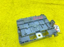 Блок предохранителей PEUGEOT 307 9675879480 RFN/EW10A, передний