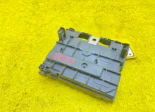 Блок предохранителей PEUGEOT 307 9667044980 RFN/EW10A, передний