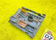 Блок предохранителей PEUGEOT 307 9664706280 RFN/EW10A, передний