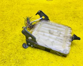 Блок управления двс Toyota
