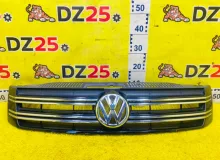 Решетка радиатора VOLKSWAGEN TIGUAN 5ND853653A 5N1, передняя