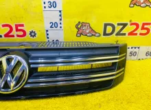 Решетка радиатора VOLKSWAGEN TIGUAN 5ND853653A 5N1, передняя