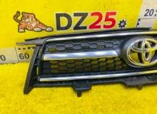 Решетка радиатора TOYOTA RAV4 2009 531010R080 ACA33L 2AZFE, передняя