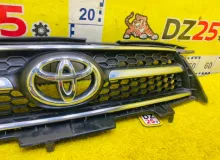 Решетка радиатора TOYOTA RAV4 2009 531010R080 ACA33L 2AZFE, передняя