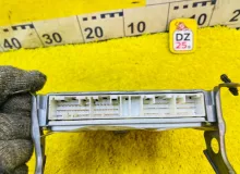 Блок управления двс TOYOTA COROLLA 2004 8966602280 ZZE122L 1ZZFE, передний
