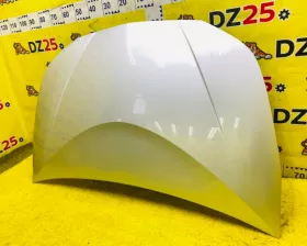 Капот Toyota