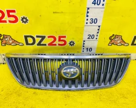 Решетка радиатора TOYOTA