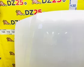 Капот Toyota