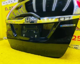 Дверь 5я Honda