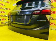 Дверь 5я HONDA VEZEL 2014/Цвет NH821M 68100T7AJ10 RU3 LEB, задняя