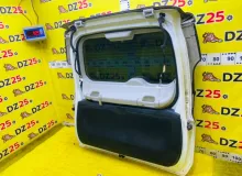 Дверь 5я NISSAN SERENA 2017/Цвет QAB K010M5TAMA GFNC27 MR20DD, задняя