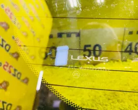 Стекло двери багажника Toyota