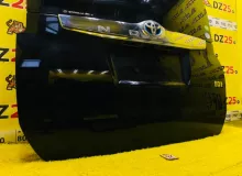 Дверь 5я TOYOTA NOAH 2014/Цвет 202 6700528A40 ZWR80G 2ZRFXE, задняя