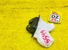Замок 5-й двери TOYOTA ESQUIRE 2014/Цвет 220 6935028170 ZWR80G 2ZRFXE, задний
