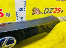 Накладка на дверь багажника LEXUS CT200H 2011/Цвет 212 7680176020C0 ZWA10 2ZRFXE, задняя