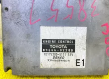 Блок управления двс TOYOTA COROLLA 2006 8966602280 ZZE122L 1ZZFE, передний