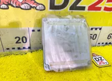 Блок управления двс TOYOTA COROLLA 2009 8966102M61 ZRE120L 1ZRFE, передний