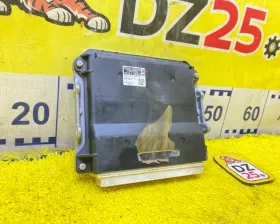 Блок управления двс Toyota