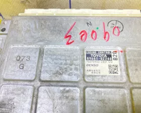 Блок управления двс Toyota