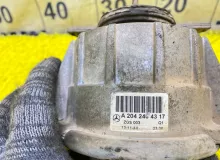 Подушка двигателя Mercedes-Benz C-CLASS 2009 A2042404317 W204 M272E25/272.921/272921, передняя правая