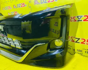 Бампер Toyota