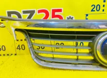 Решетка радиатора LEXUS CT200H 2011/Цвет 212 5311176900 ZWA10 2ZRFXE, передняя