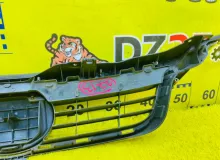 Решетка радиатора LEXUS CT200H 2011/Цвет 212 5311176900 ZWA10 2ZRFXE, передняя