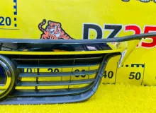 Решетка радиатора LEXUS CT200H 2010/Цвет 4V3 5311176900 ZWA10 2ZRFXE, передняя