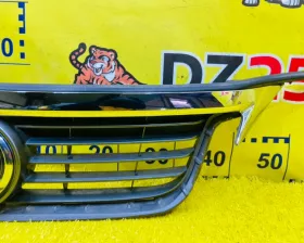 Решетка радиатора Toyota
